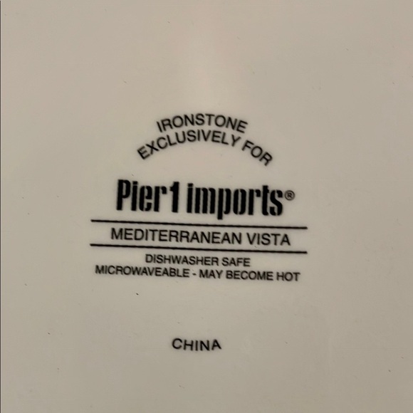 COPY - Pier 1 Mediterranean Vista Mosaic Floral Dinner Plates - Set of 2 - Picture 8 of 8